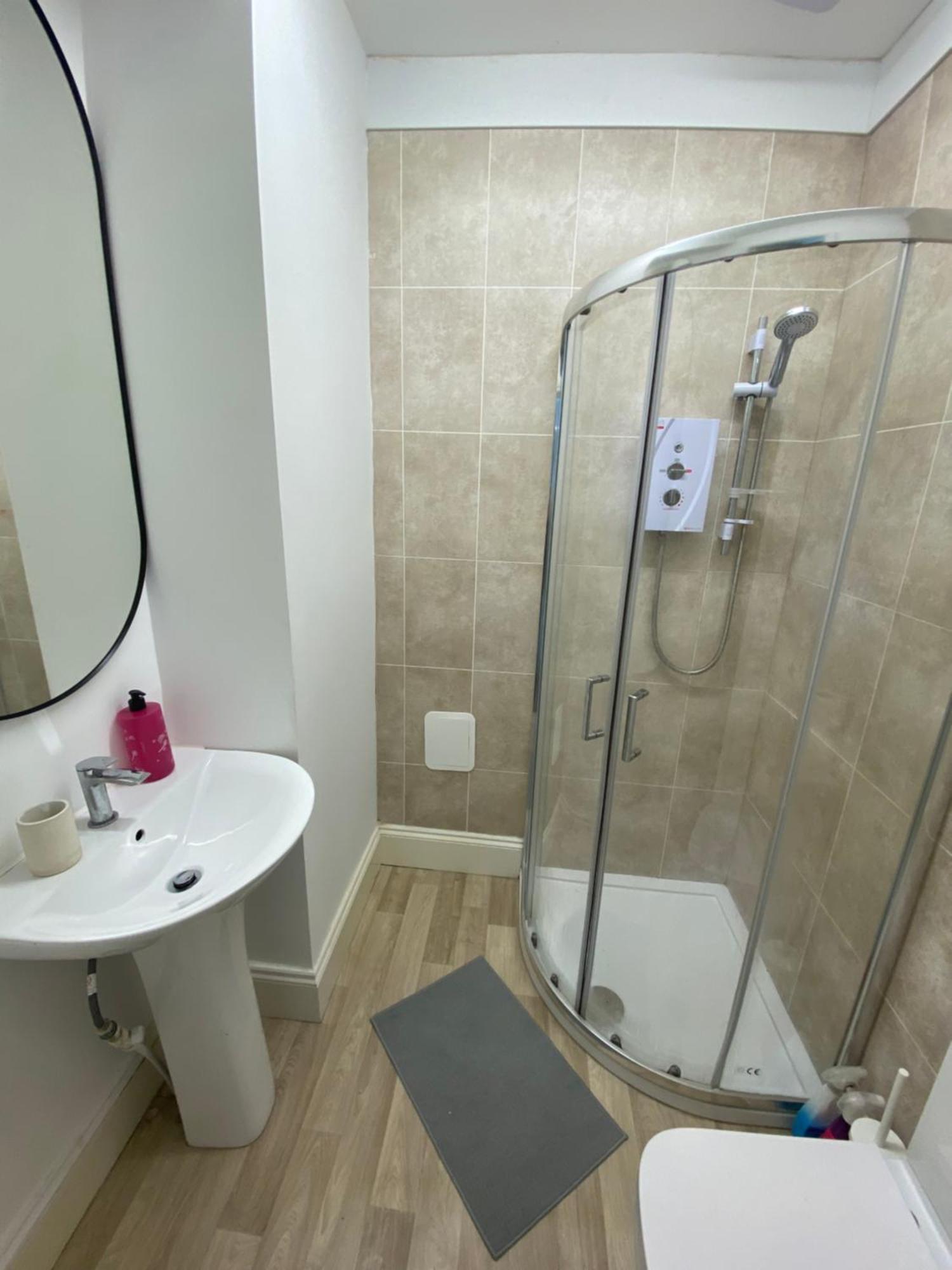 The Sunflower En-Suite Room Plymouth Exterior photo